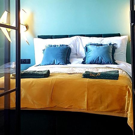 Old Town Apartment A วอร์ซอ ภายนอก รูปภาพ