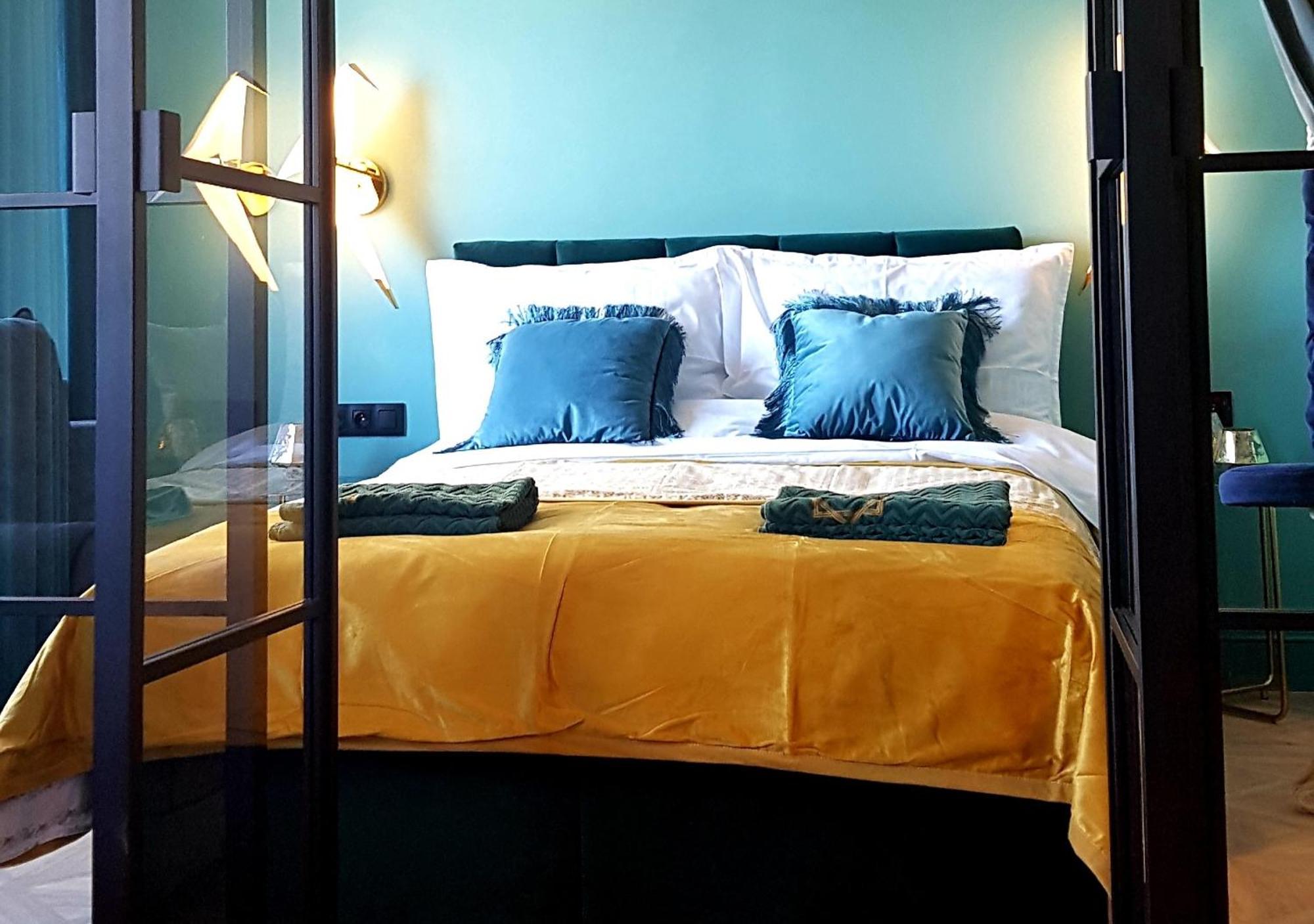 Old Town Apartment A วอร์ซอ ภายนอก รูปภาพ
